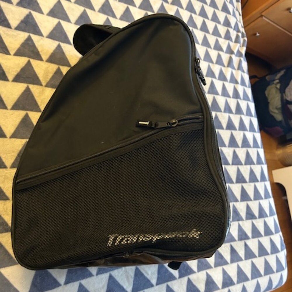 Backpack style ski-boot bag - image 2